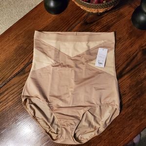 Shape by Cacique Ultra High Waist Brief